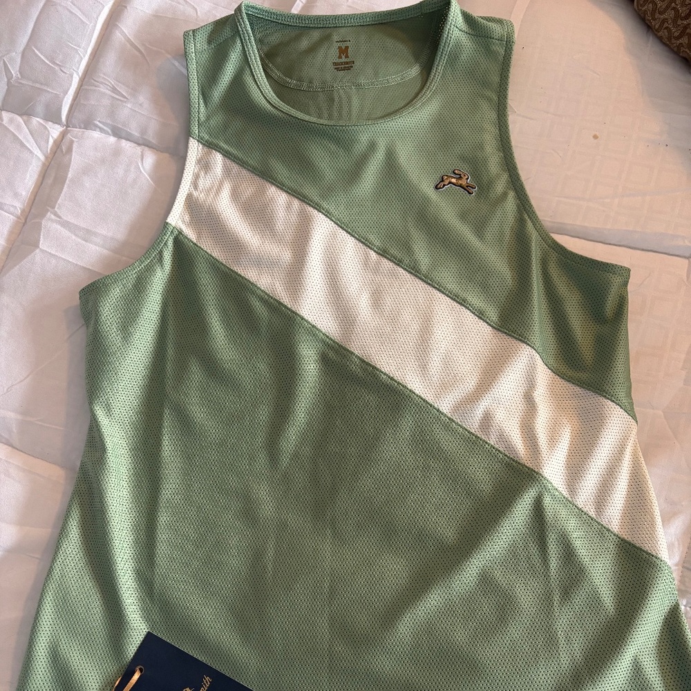NWT Tracksmith singlet women’s M